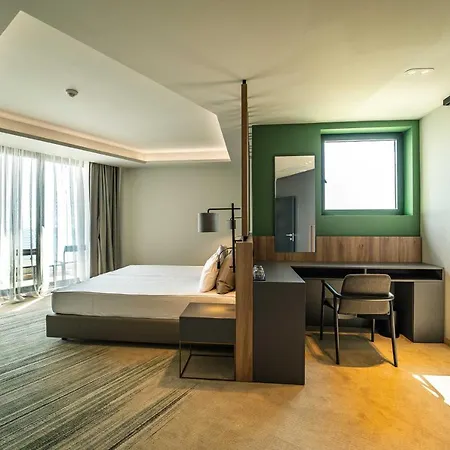 Hvd Reina Del Mar - Premium Service & Free Parking Hotel