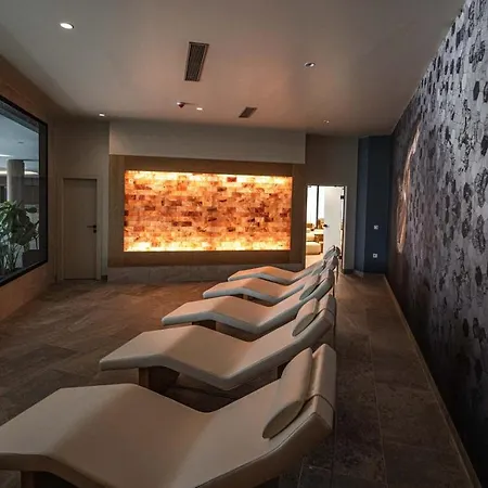 Hvd Reina Del Mar - Premium Service&free Parking 5*